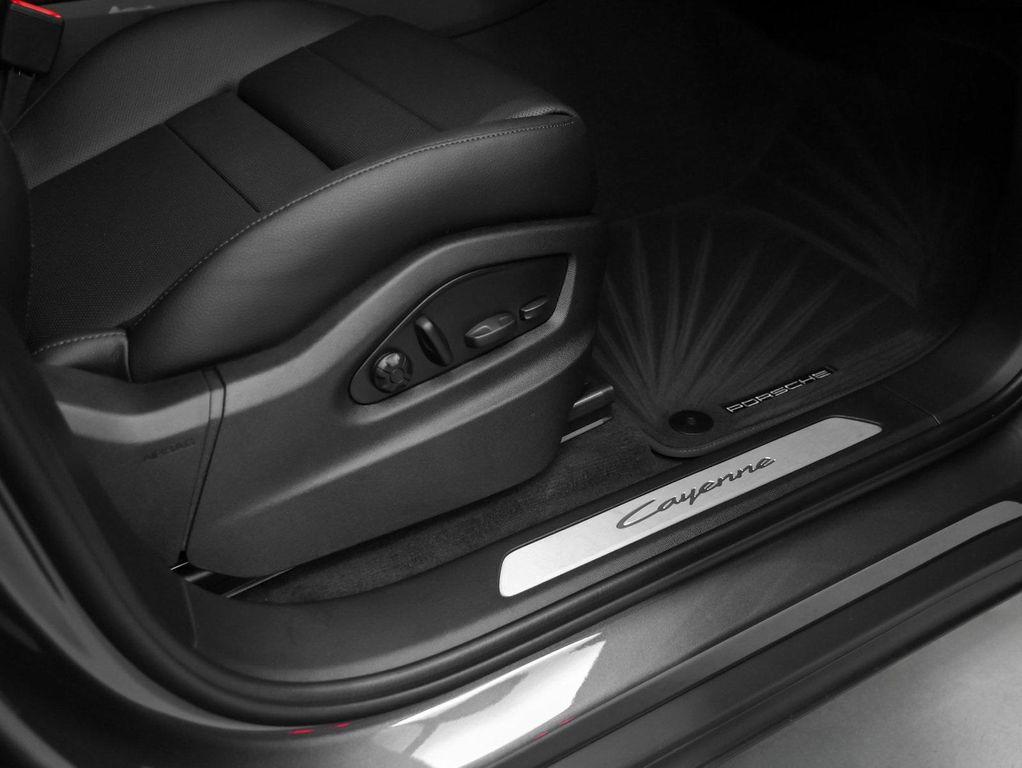 new 2025 Porsche Cayenne car, priced at $104,365
