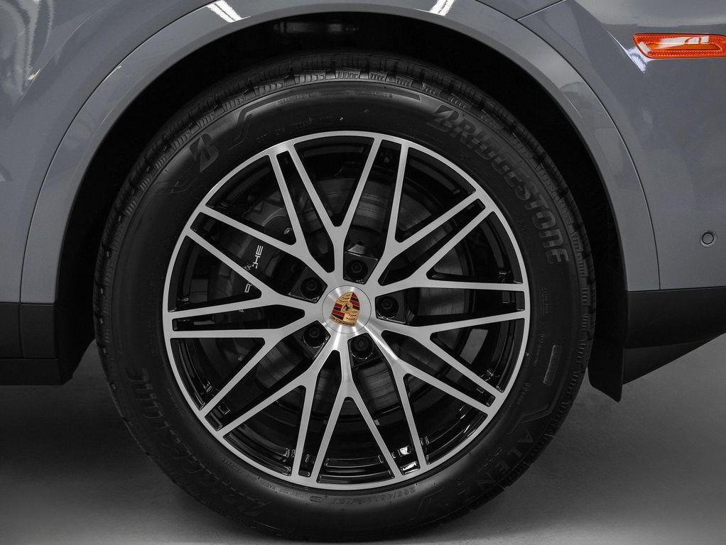 new 2026 Porsche Cayenne car, priced at $104,050