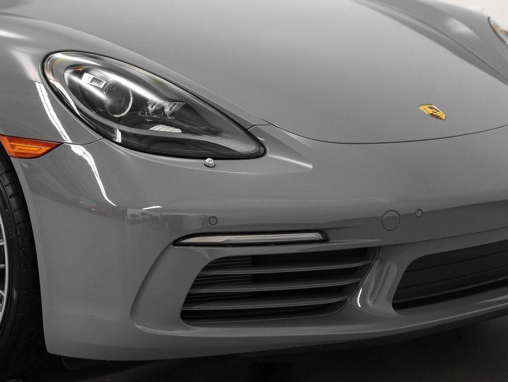 new 2025 Porsche 718 Boxster car, priced at $97,055