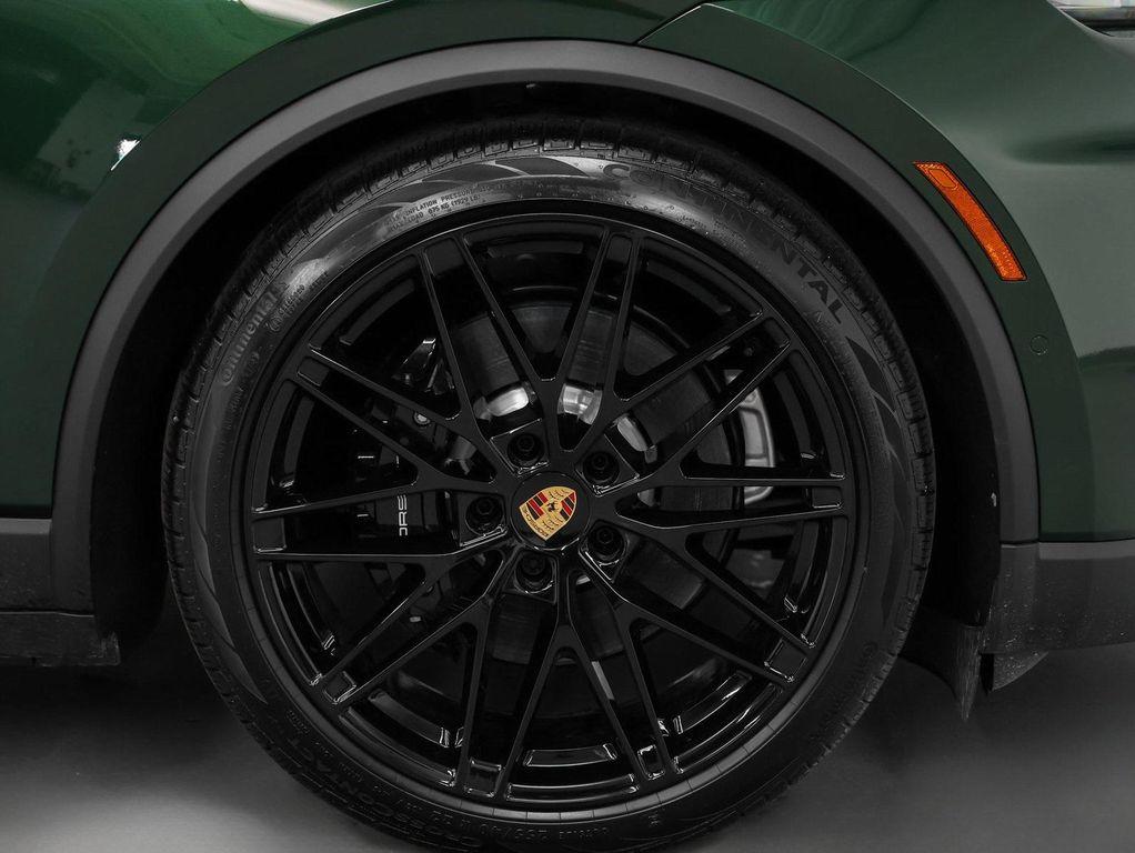 new 2025 Porsche Macan car, priced at $110,605