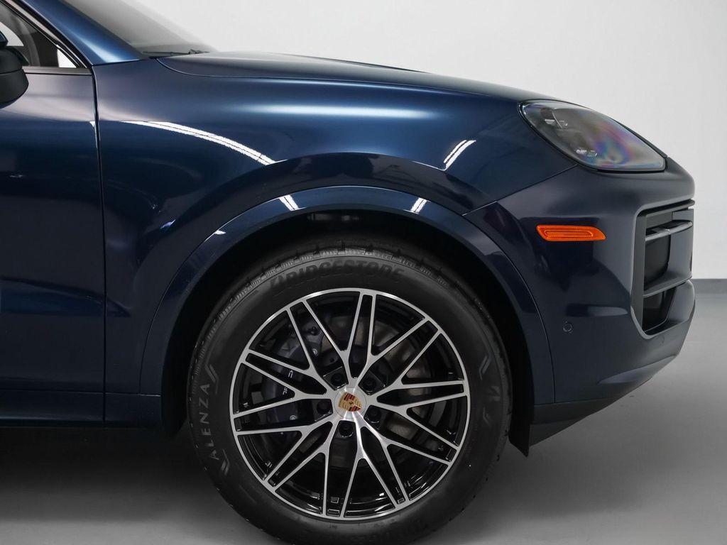 used 2025 Porsche Cayenne car, priced at $89,989