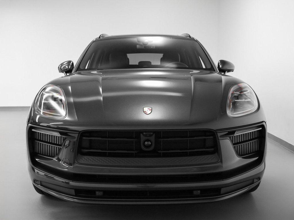 new 2025 Porsche Macan car, priced at $95,375