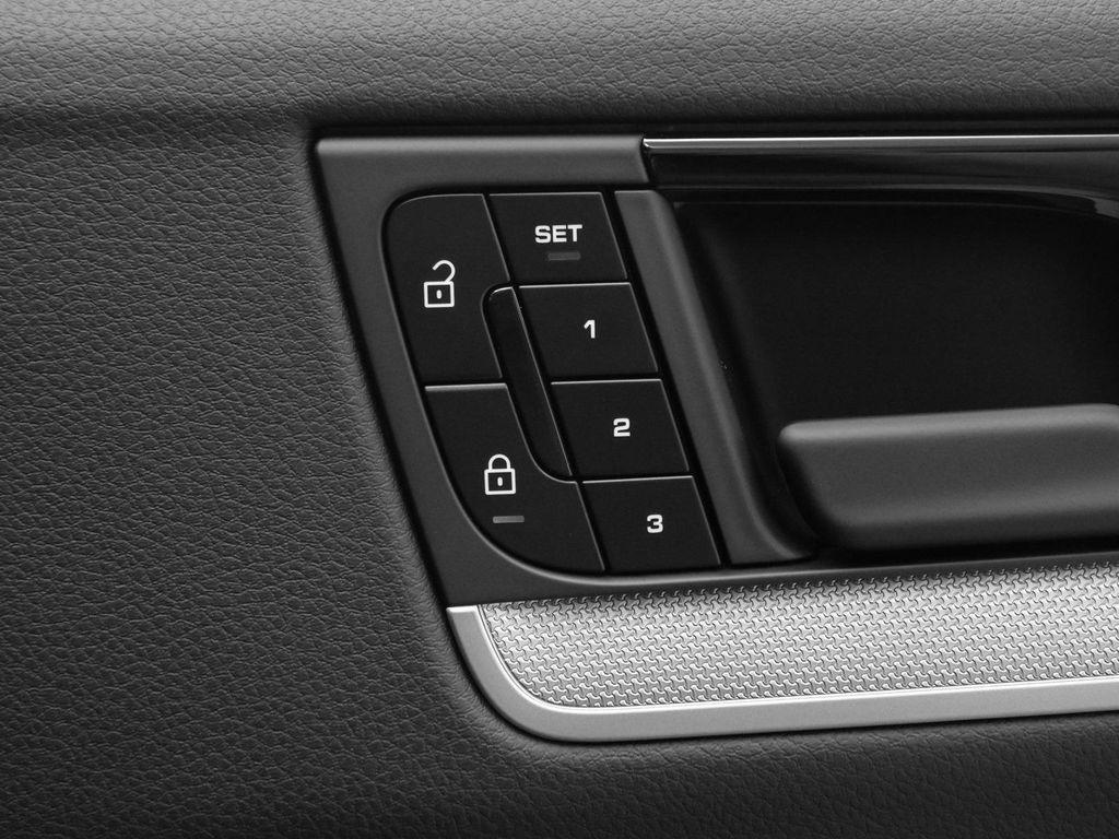 used 2025 Porsche Cayenne car, priced at $87,731