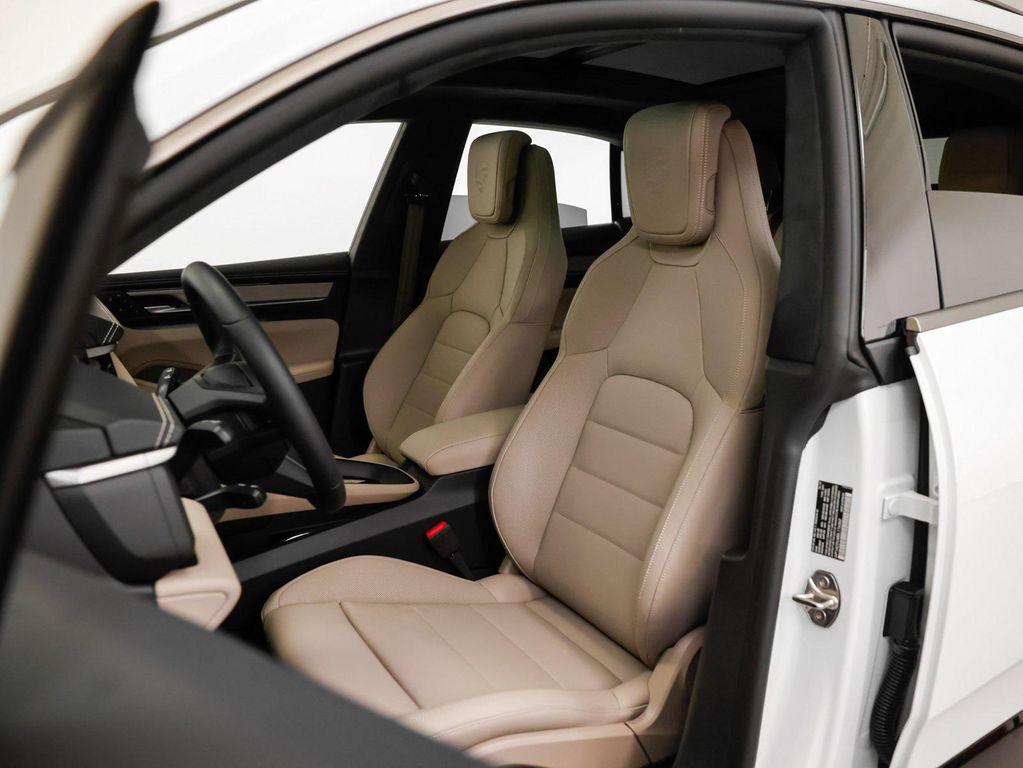 new 2025 Porsche Macan car, priced at $123,795