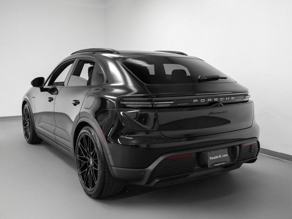 new 2025 Porsche Macan car, priced at $105,965