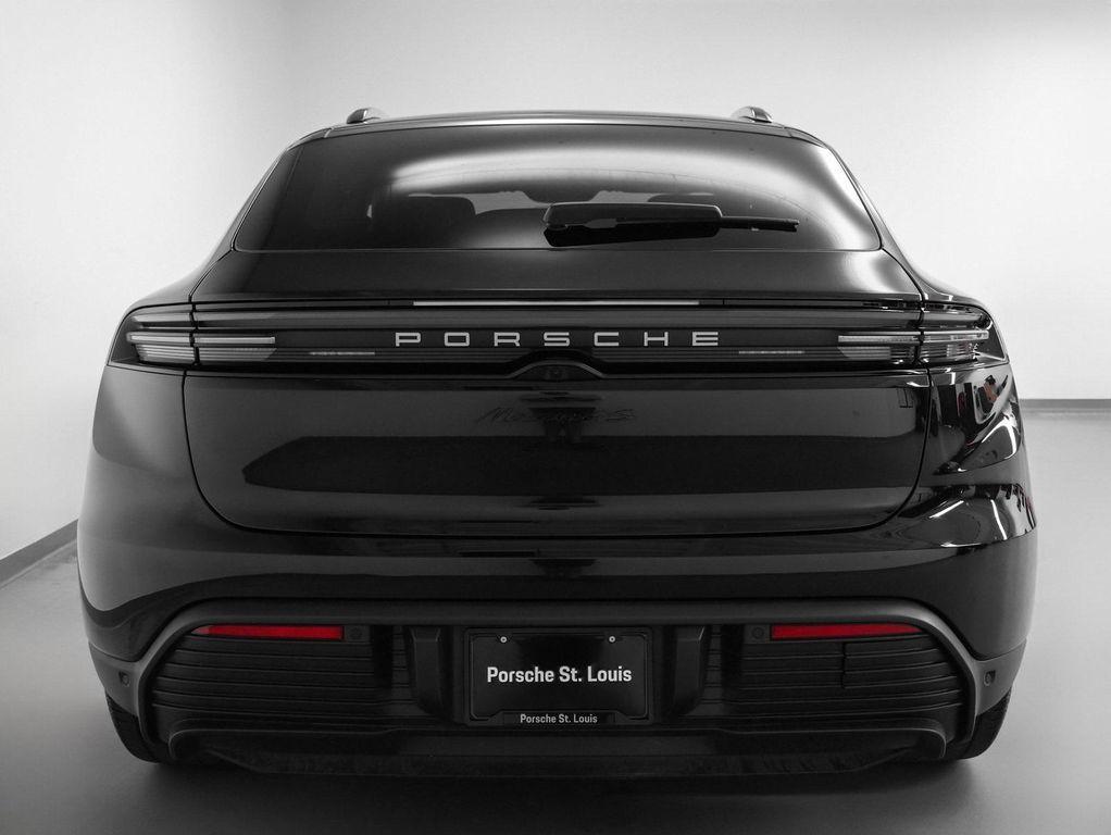 new 2025 Porsche Macan car, priced at $105,965