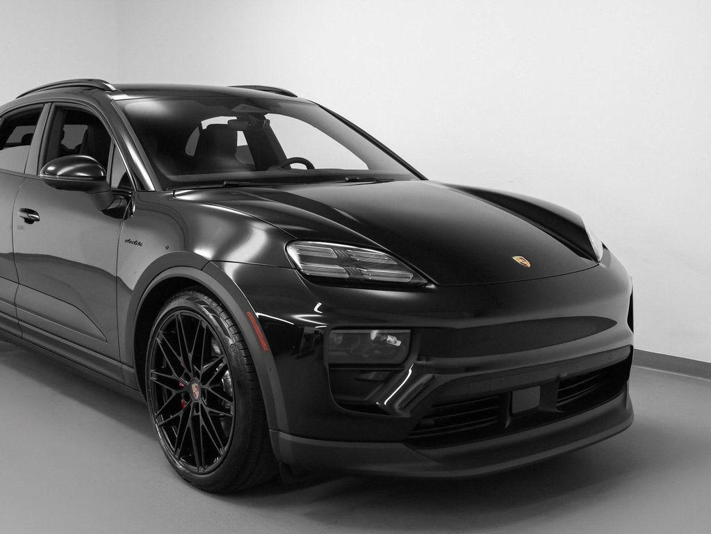 new 2025 Porsche Macan car, priced at $105,965