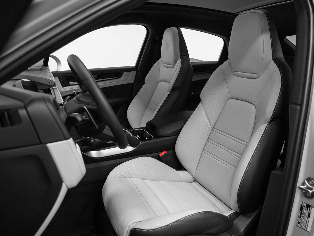 used 2025 Porsche Cayenne car, priced at $99,985