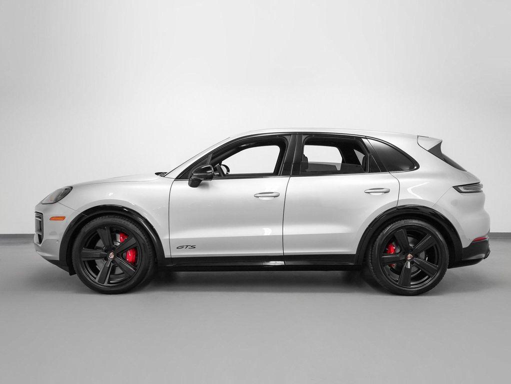 new 2025 Porsche Cayenne car, priced at $152,775