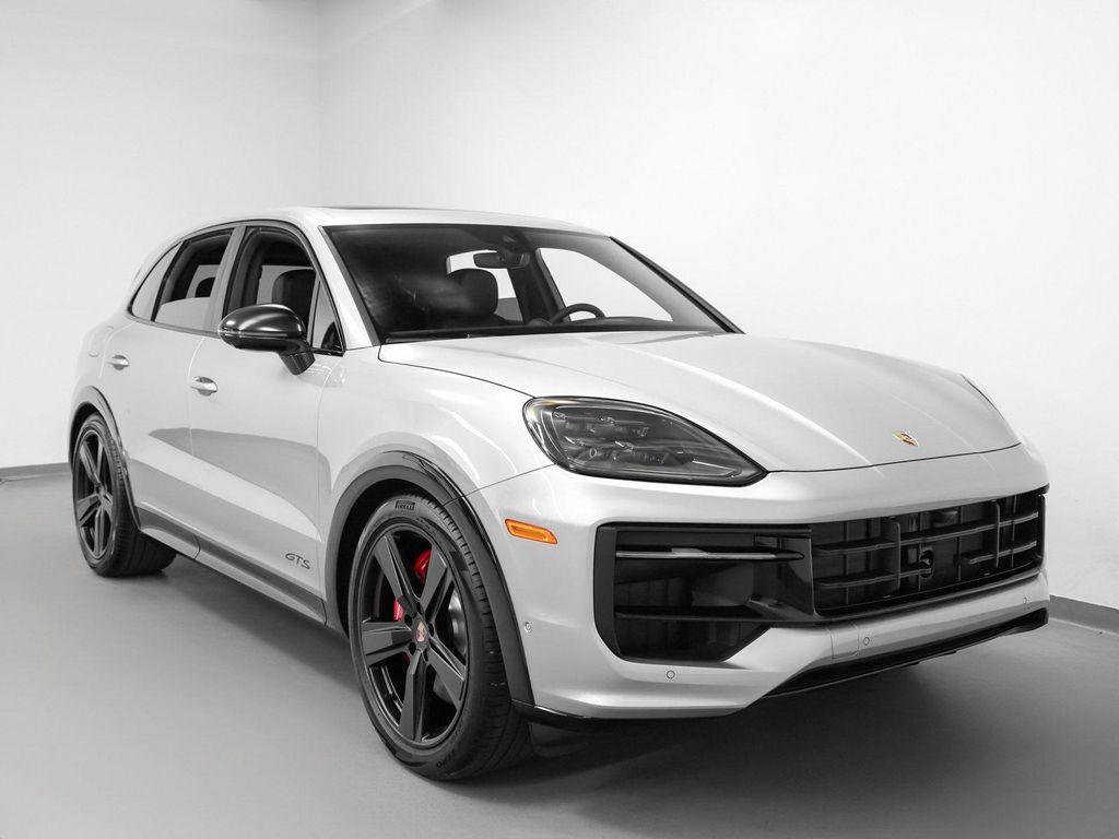 new 2025 Porsche Cayenne car, priced at $152,775