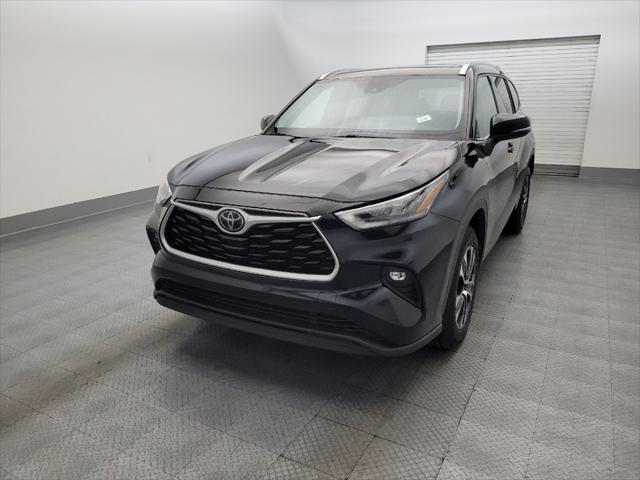 used 2020 Toyota Highlander car, priced at $27,595