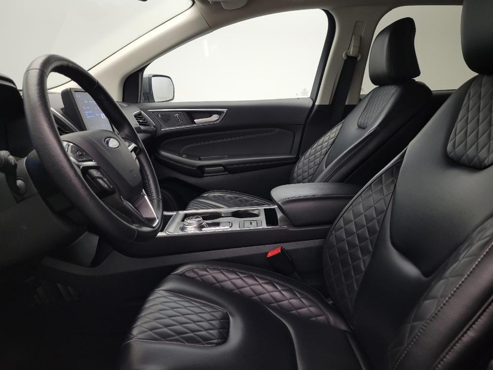 used 2024 Ford Edge car, priced at $25,595