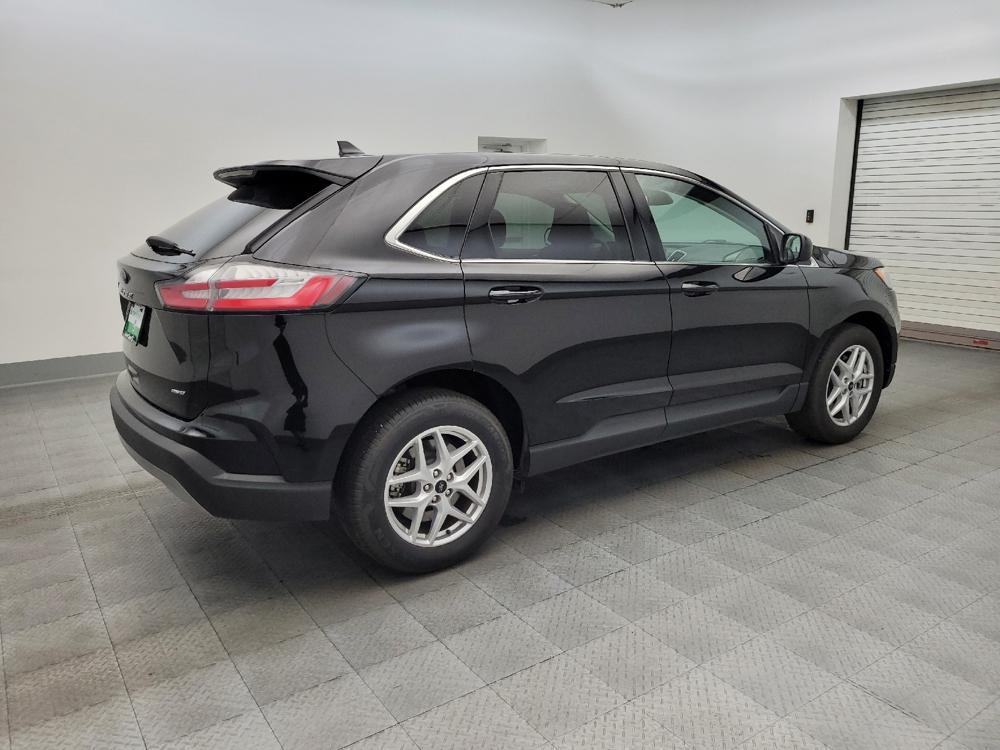 used 2024 Ford Edge car, priced at $21,795