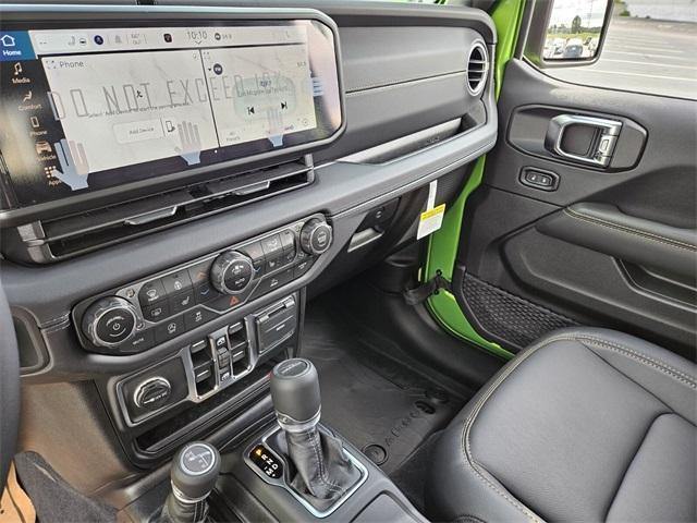new 2025 Jeep Gladiator car, priced at $46,605