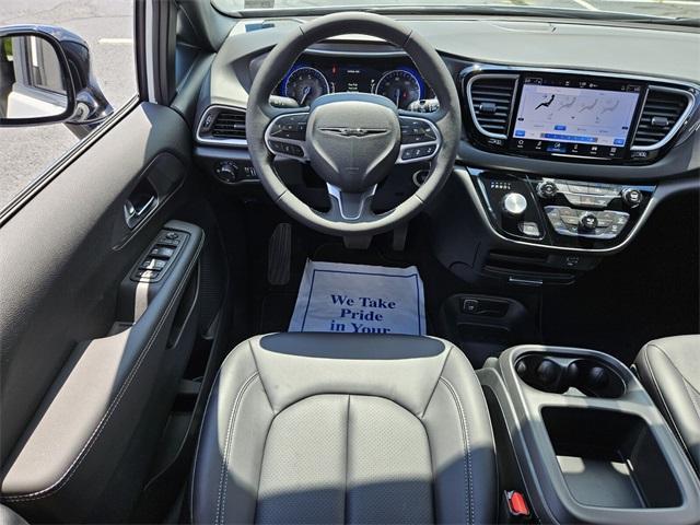 new 2026 Chrysler Voyager car, priced at $39,998