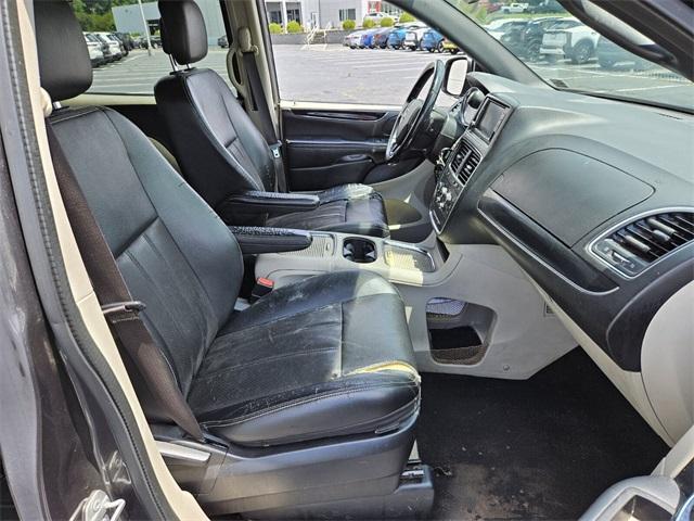used 2019 Dodge Grand Caravan car, priced at $6,888