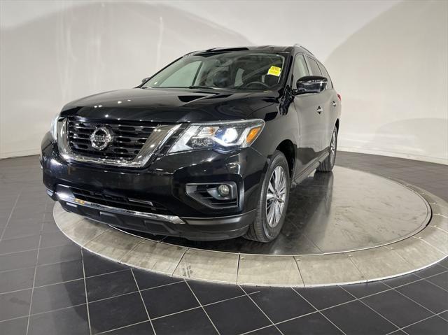 used 2019 Nissan Pathfinder car, priced at $21,142