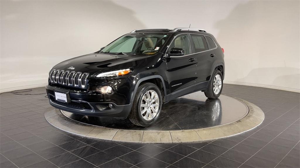 used 2015 Jeep Cherokee car, priced at $12,988