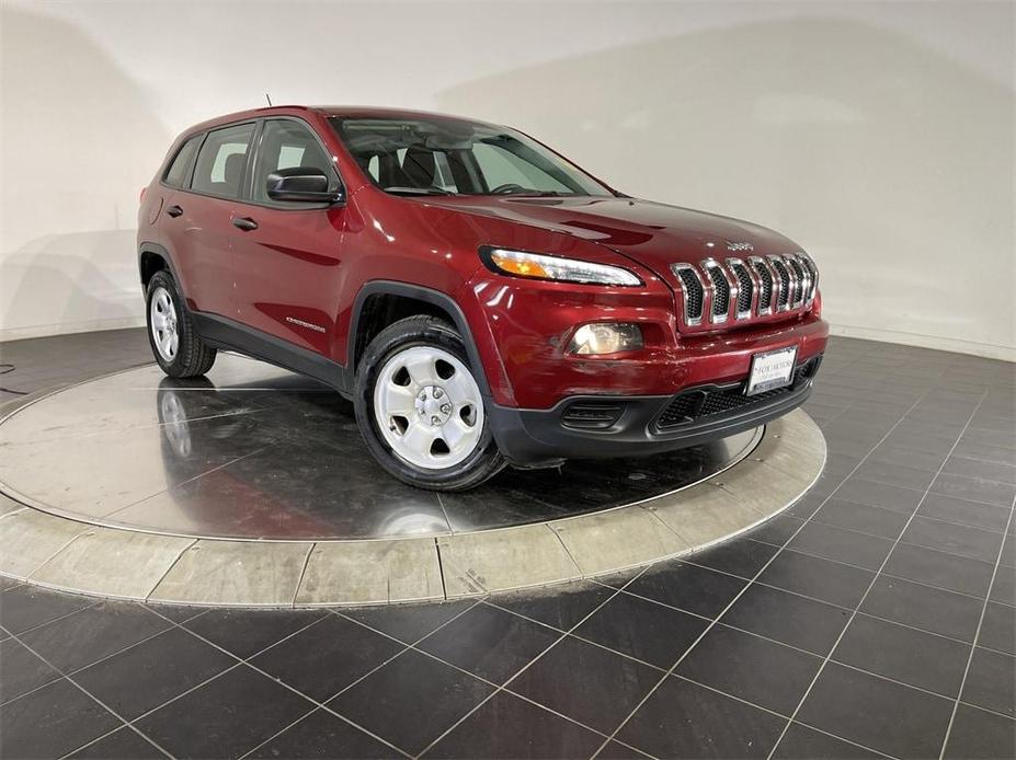 used 2014 Jeep Cherokee car, priced at $12,061