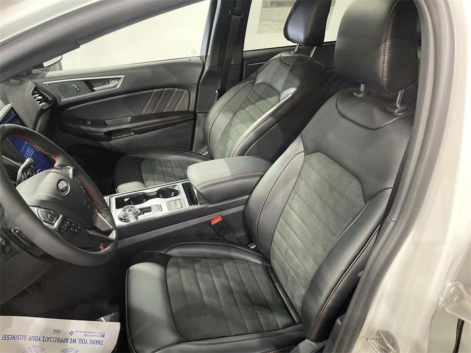 new 2024 Ford Edge car, priced at $48,690