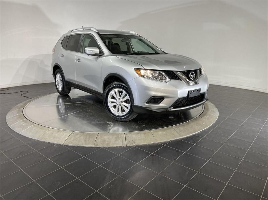 used 2015 Nissan Rogue car, priced at $13,390