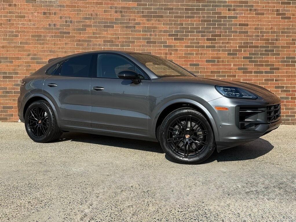 new 2026 Porsche Cayenne car, priced at $115,670