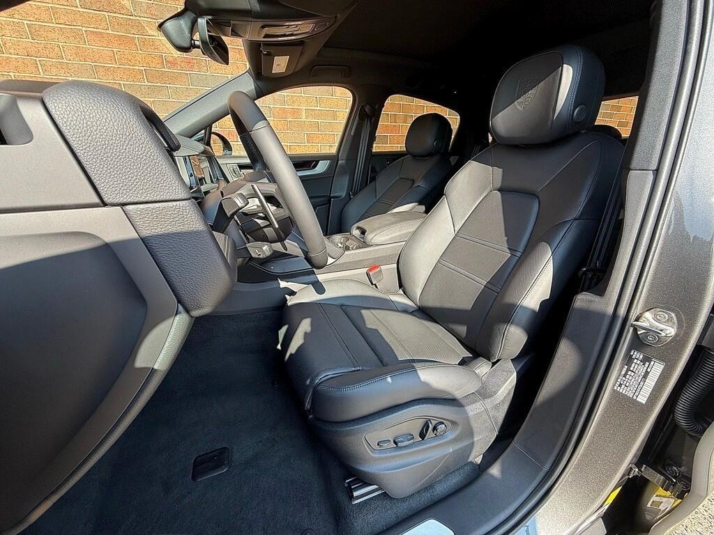 new 2026 Porsche Cayenne car, priced at $115,670
