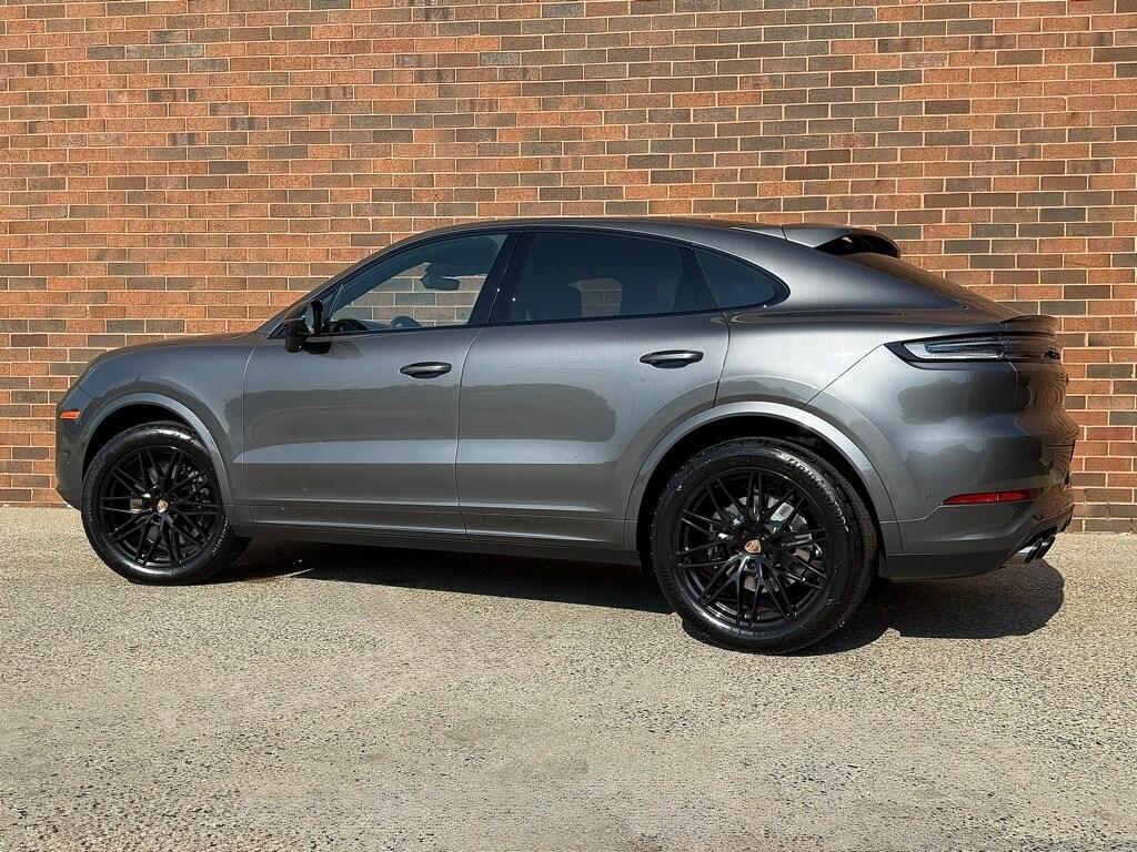 new 2026 Porsche Cayenne car, priced at $115,670