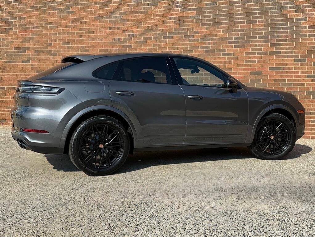 new 2026 Porsche Cayenne car, priced at $115,670
