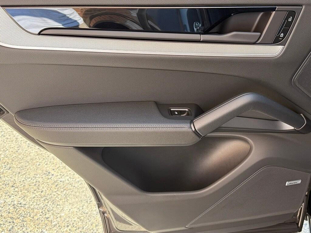 new 2026 Porsche Cayenne car, priced at $115,670