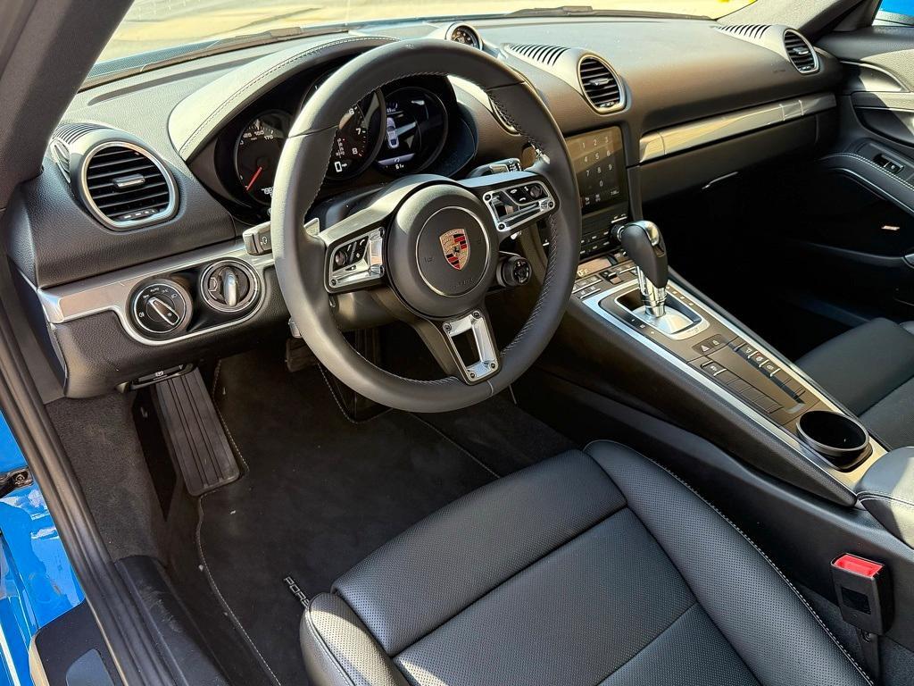 used 2024 Porsche 718 Cayman car