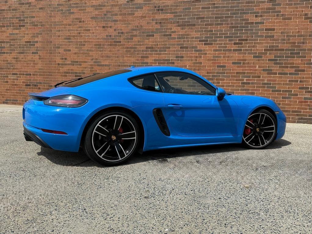 used 2024 Porsche 718 Cayman car