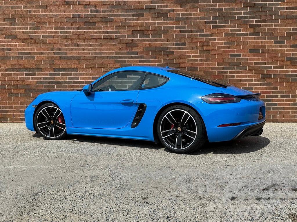 used 2024 Porsche 718 Cayman car