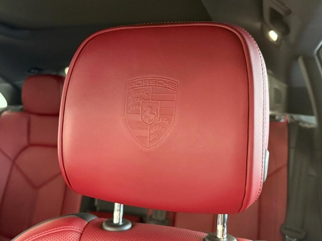 used 2024 Porsche Macan car