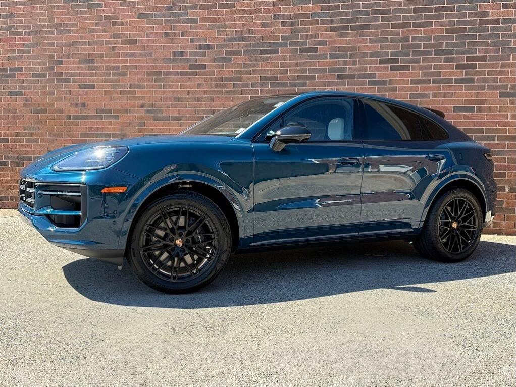 new 2026 Porsche Cayenne car, priced at $123,620