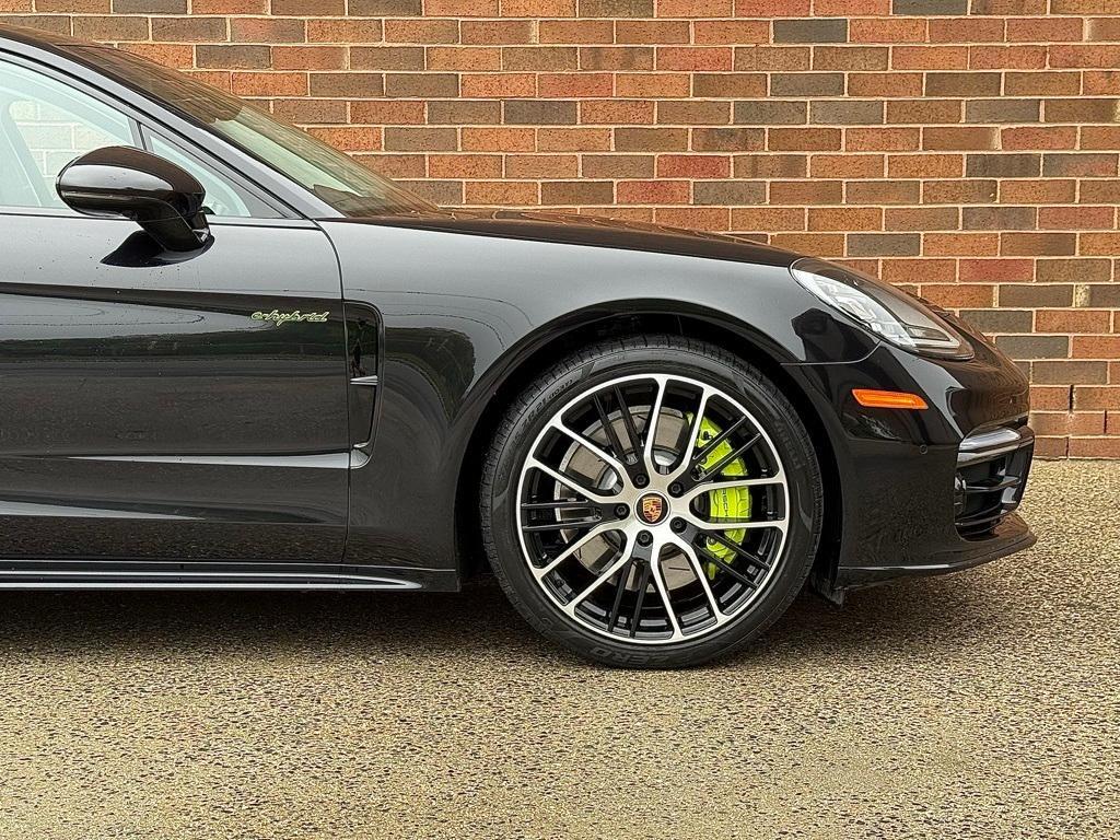 used 2022 Porsche Panamera e-Hybrid Sport Turismo car, priced at $118,300