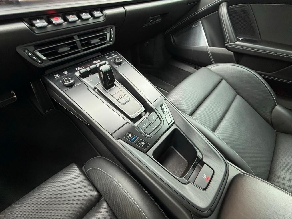 used 2022 Porsche 911 car