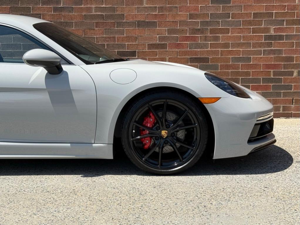 new 2025 Porsche 718 Cayman car, priced at $109,855