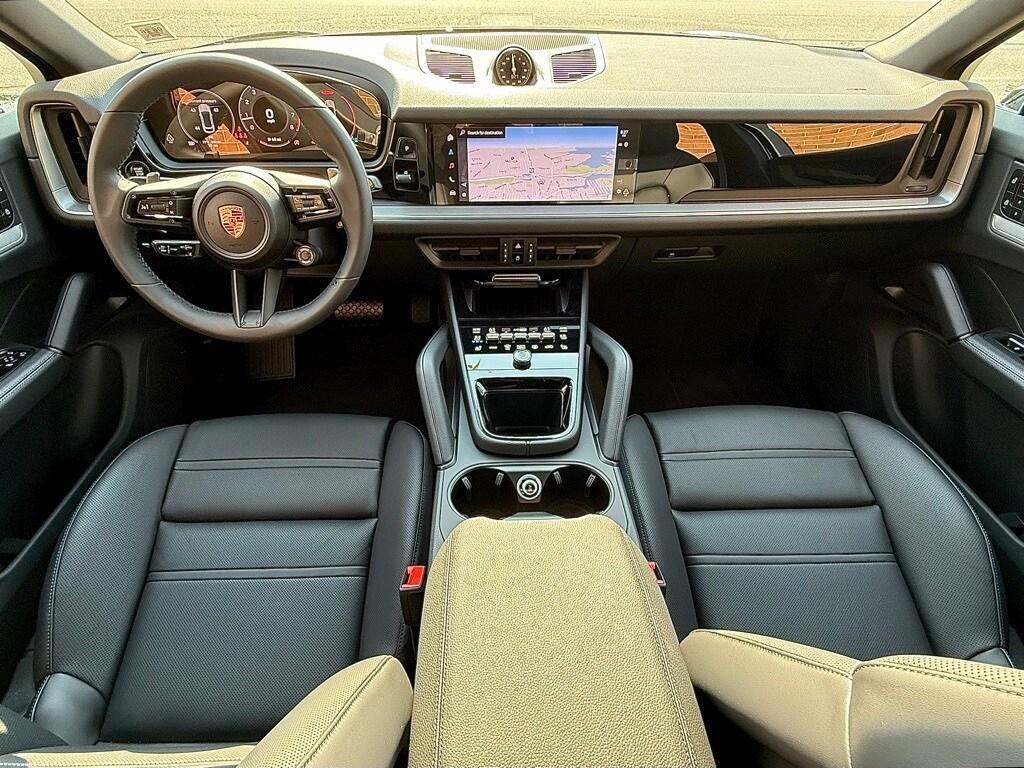 new 2025 Porsche Cayenne car, priced at $110,585