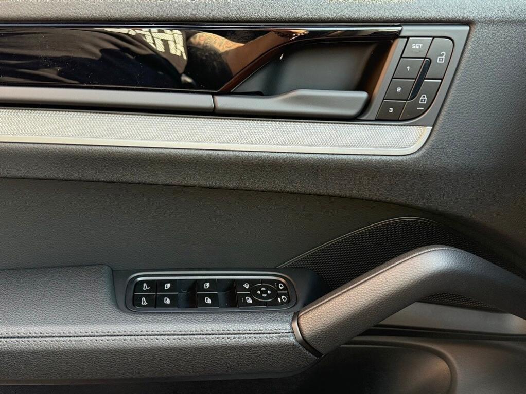 new 2025 Porsche Cayenne car, priced at $110,585
