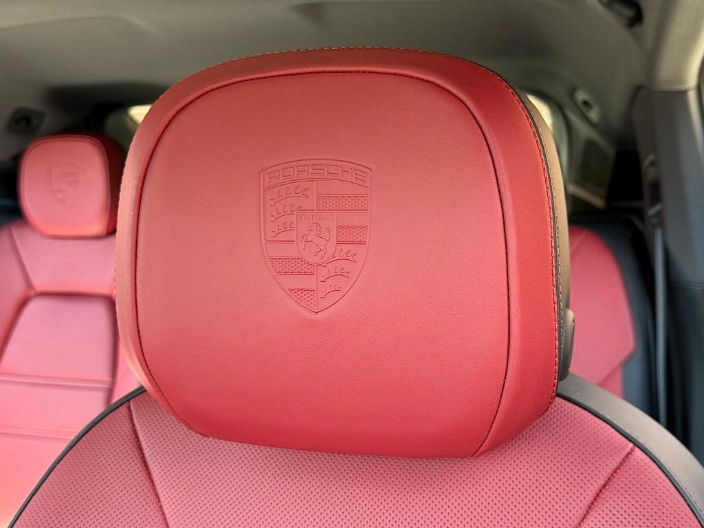 new 2025 Porsche Cayenne car, priced at $114,625