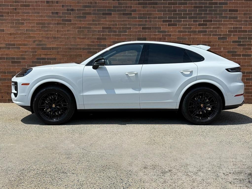 new 2025 Porsche Cayenne car, priced at $114,625