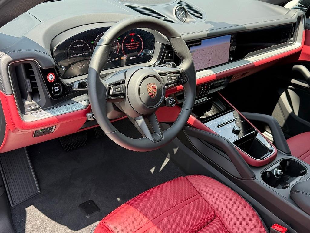 new 2025 Porsche Cayenne car, priced at $114,625
