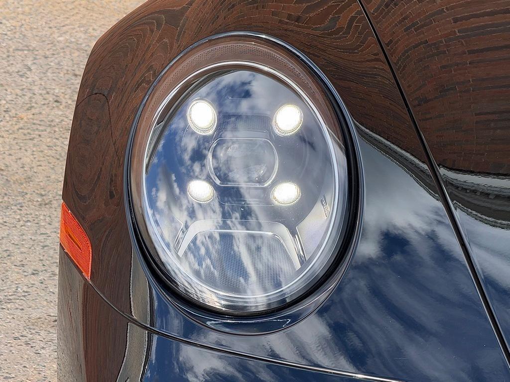 used 2021 Porsche 911 car, priced at $131,900