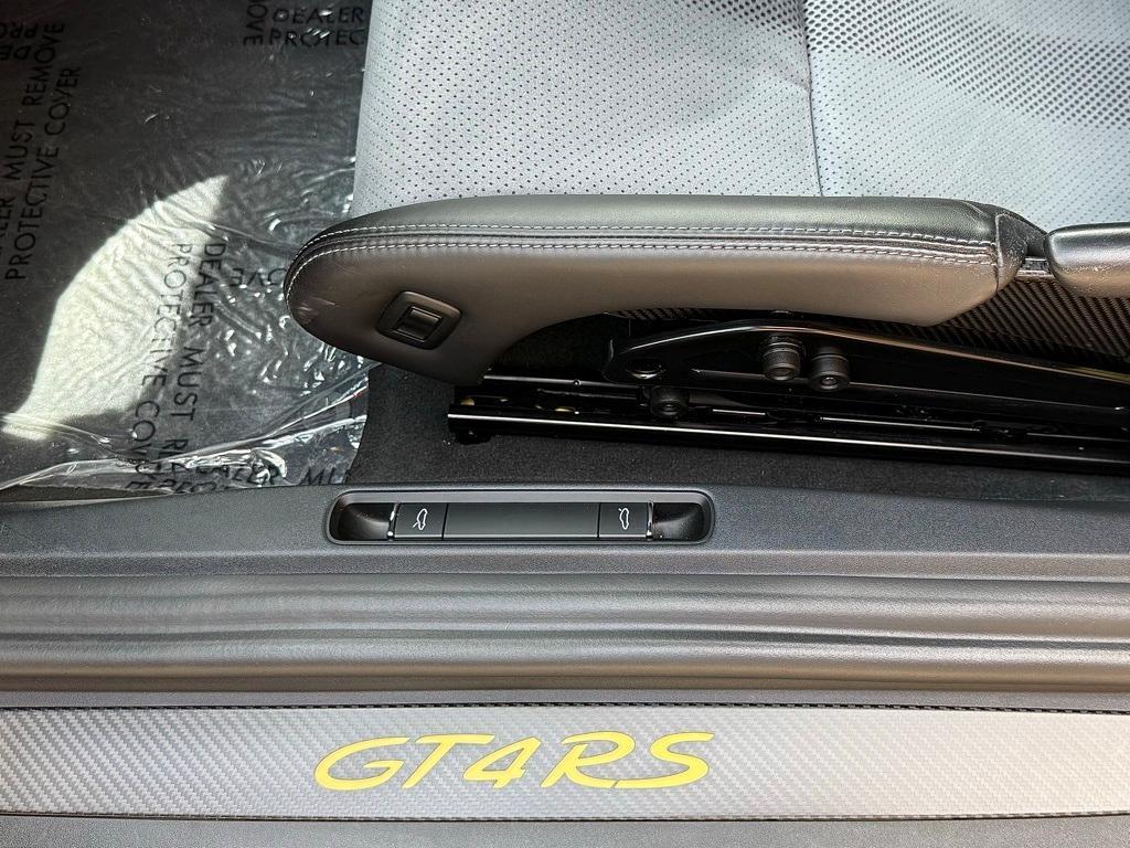 used 2023 Porsche 718 Cayman car