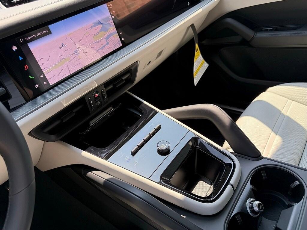 new 2025 Porsche Cayenne car, priced at $137,385