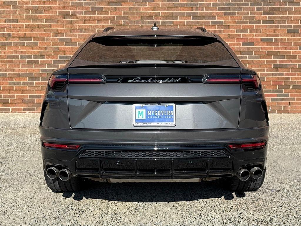 used 2022 Lamborghini Urus car, priced at $229,000