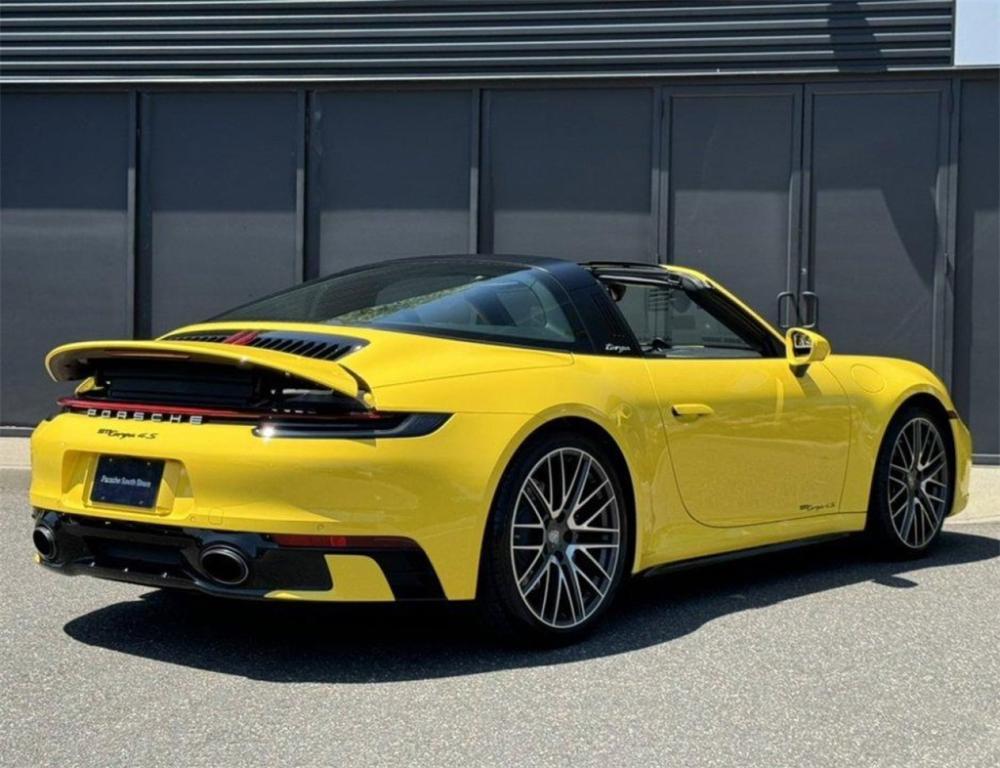 used 2021 Porsche 911 car, priced at $189,000