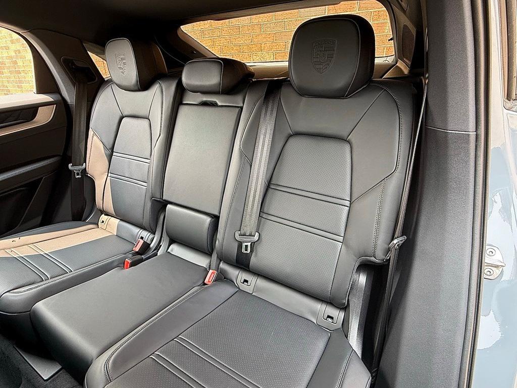 new 2025 Porsche Cayenne car, priced at $125,985