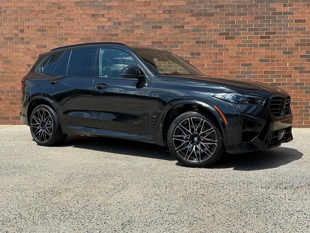 used 2024 BMW X5 M car